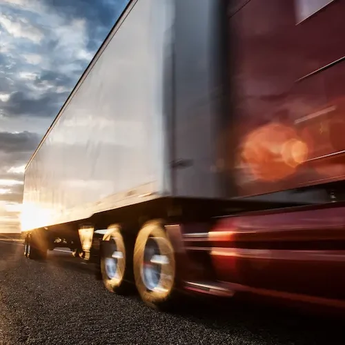 semi-truck-transporting-cargo-at-sunrise-2026-09-24-13-04-38-utc